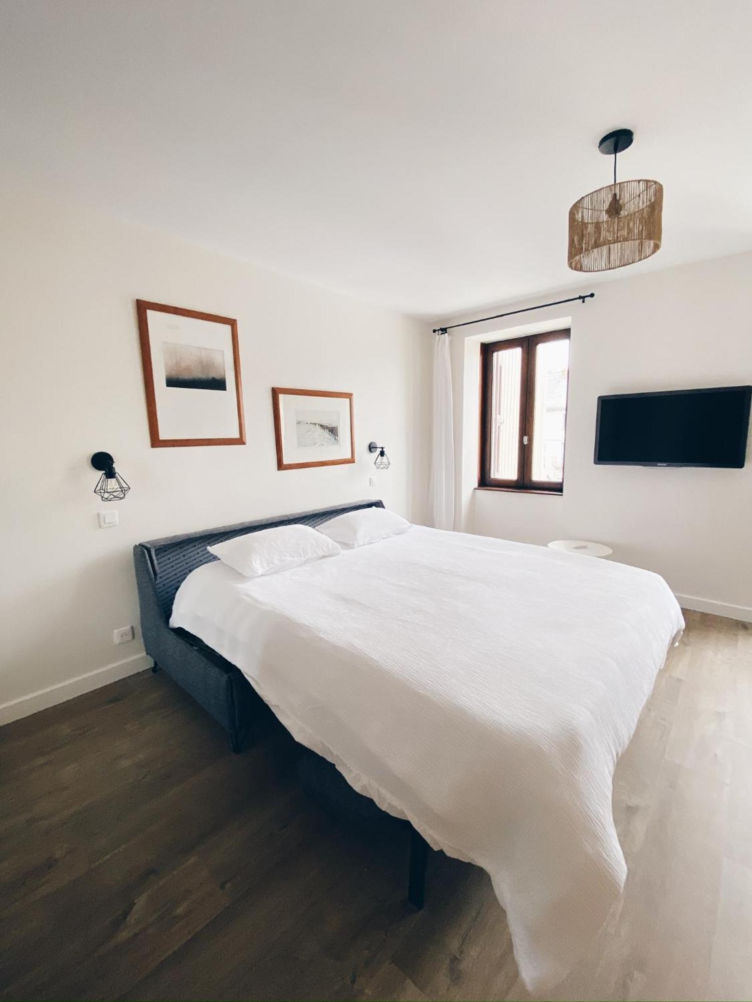 Le Regis Apartment Laguiole Exterior photo