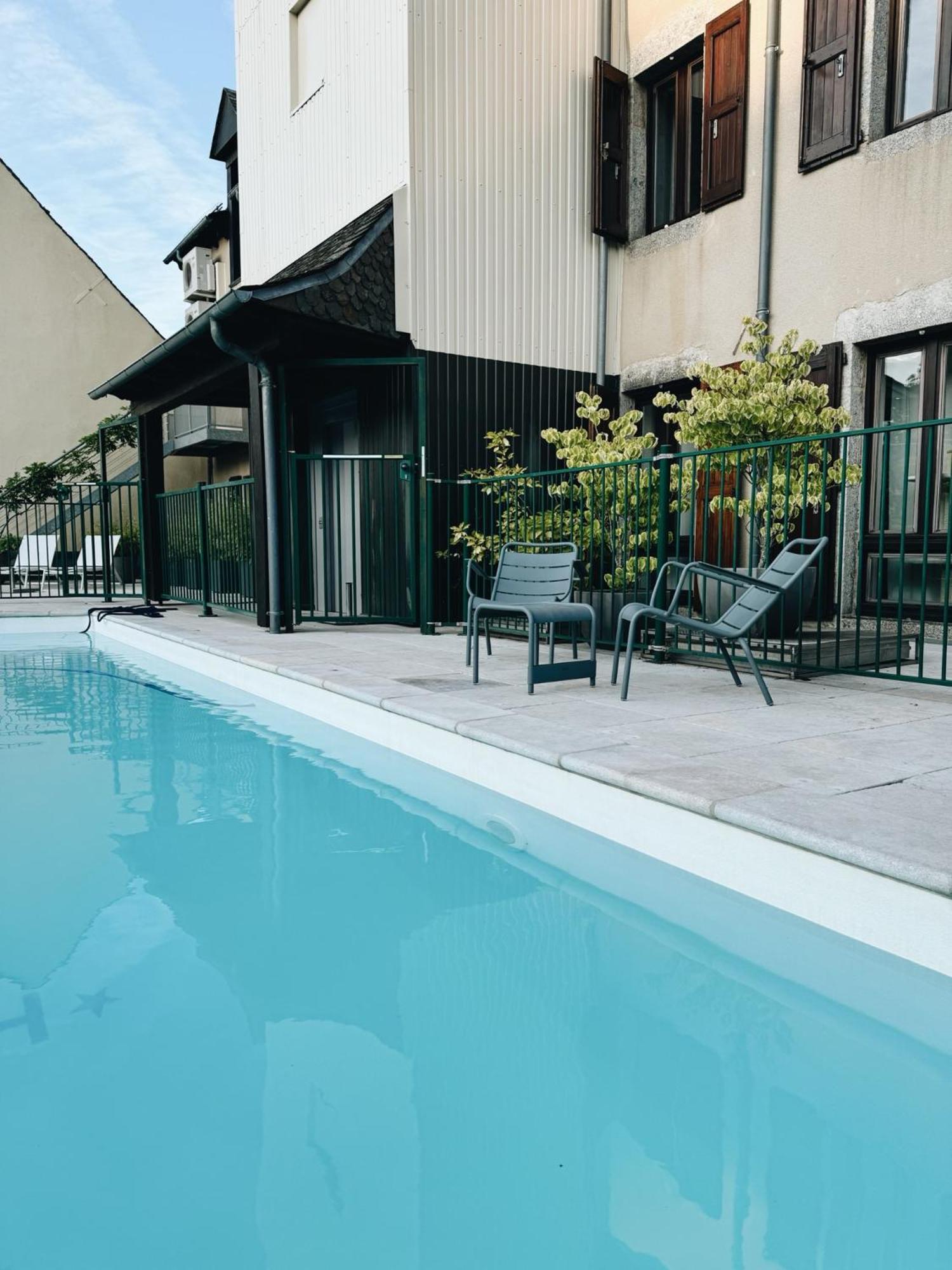 Le Regis Apartment Laguiole Exterior photo